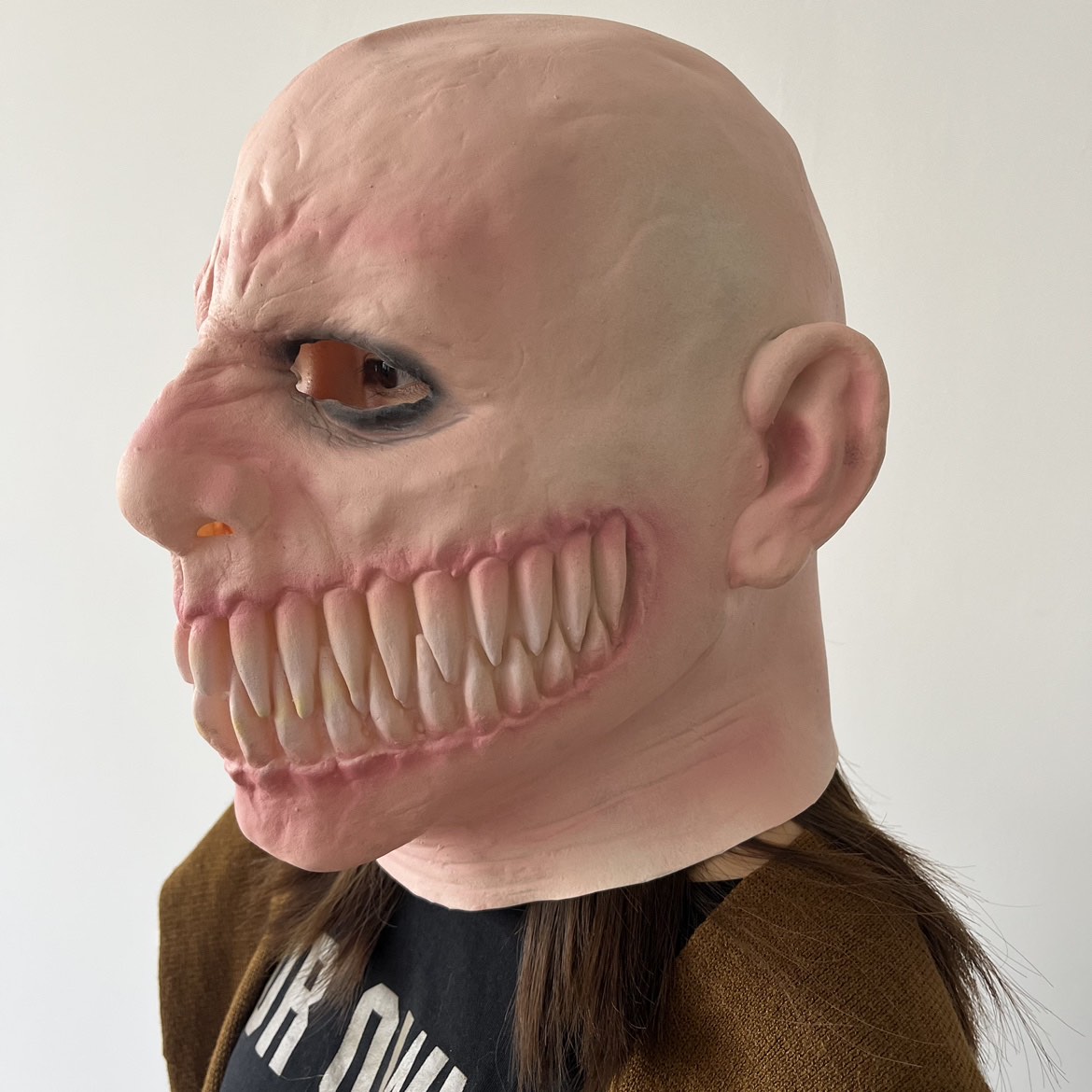 Halloween Scary Demon Mask Lat - огляд і ціна Teeth Whitening Mask
